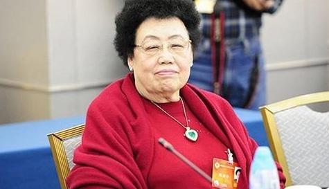 陈丽华结婚照片,幸福瞬间定格